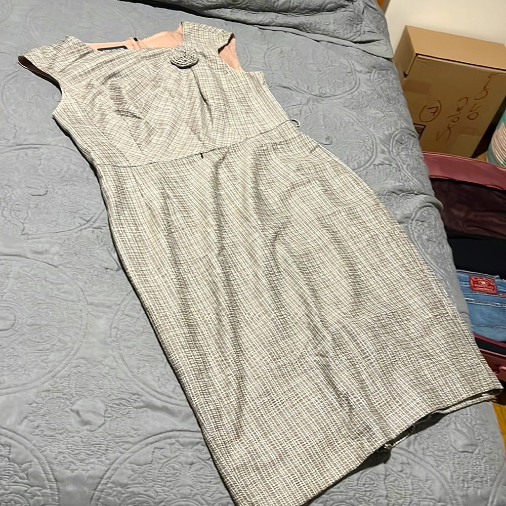 Jones New York Retro  “Mad Men” feel, tweed shift dress 12